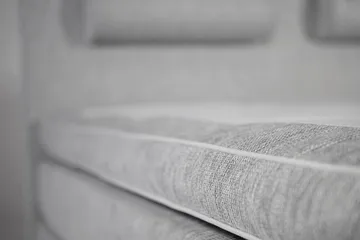 Mei Kontinentalseng 180x200 - Lysegrå - Møbler - Senger - Kontinentalsenger