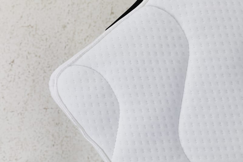 Nice Deluxe Kontinentalseng 160x200 - Svart - Møbler - Senger - Kontinentalsenger