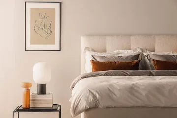 Oslo Luksus Komplett Seng Pakke Kontinentalseng 180x200 cm med sengegavl - Beige / Lys - Møbler - Senger - Kontinentalsenger