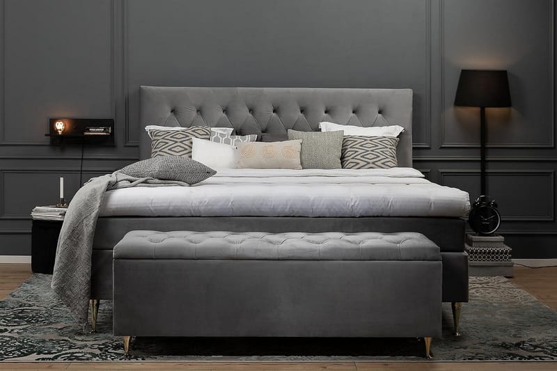 Royal Velvet Komplett Sengepakke 160x200 cm - Lysegrå med Høye Sølvben - Møbler - Senger - Kontinentalsenger