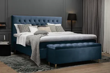 Royal Velvet Kontinentalseng 210x210 cm - Mørkeblå Fløyel/Høye Gullben - Møbler - Senger - Kontinentalsenger