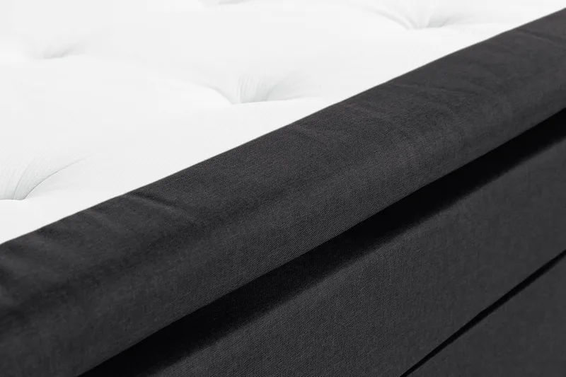 Scarlett Sengepakke 90x200 Memorymadrass - Knappet gavl Svart - Møbler - Senger - Kontinentalsenger