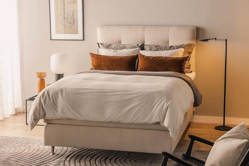 Sengepakke Kakichi Boucle 120x200 Knappet gavl - Lysebeige - Møbler - Senger - Kontinentalsenger