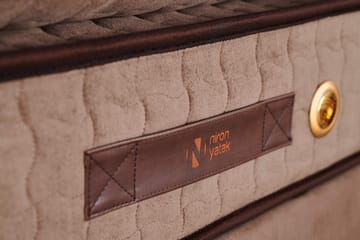 Springfjærmadrass 140x200 cm - Hvit/Brun - Møbler - Senger - Madrasser - Springfjærmadrass & rammemadras