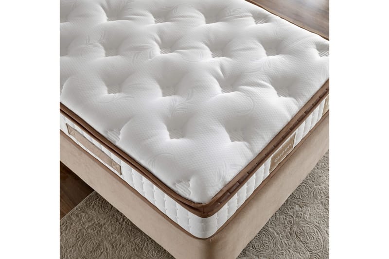 Springfjærmadrass 200x200 cm - Hvit/Brun - Møbler - Senger - Madrasser - Springfjærmadrass & rammemadras
