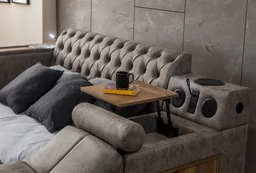 Olyvan sengepakke med benk og oppbevaring 250x290 cm kunstlær - Brun - Møbler - Senger - Sengeramme & sengestamme