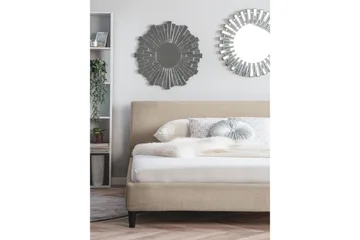 Fitou Sengeramme 160x200 cm i Stoff med Sengegavl - Beige - Møbler - Senger - Sengeramme & sengestamme
