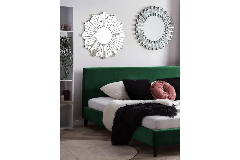 Fitou Sengeramme 180x200 cm i Fløyel med Sengegavl - Grønn - Møbler - Senger - Sengeramme & sengestamme