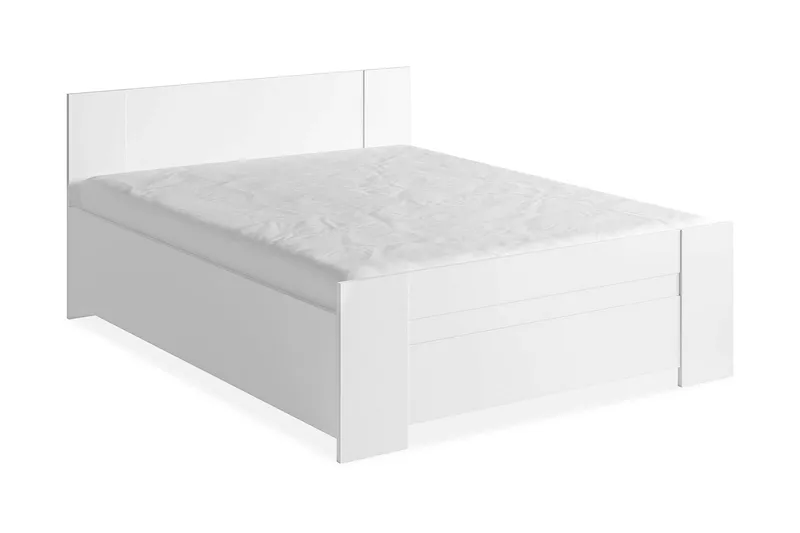 Julissa Rammeseng, Hvit