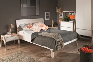 SPOT Sengegavl 180x200 cm Tre / Natur / Hvit - VOX - Møbler - Senger - Rammeseng