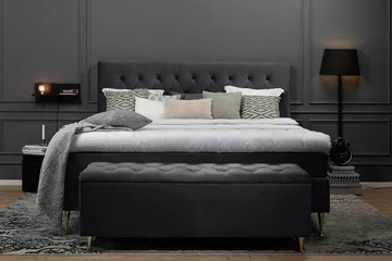 Royal Velvet komplett sengepakke 160x200 cm - Svart med høye sølvben - Møbler - Senger - Kontinentalsenger