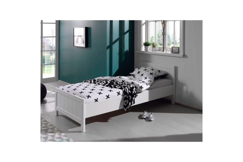 Seng med ribbebunn nattbord tre-dørs garderobe skrivebord skuff Erik - Møbler - Senger - Møbelsett til soverom