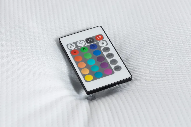 Oppbevaringsseng Alessia med LED-belysning 160x200 - Beige - Møbler - Senger - Senger med oppbevaring