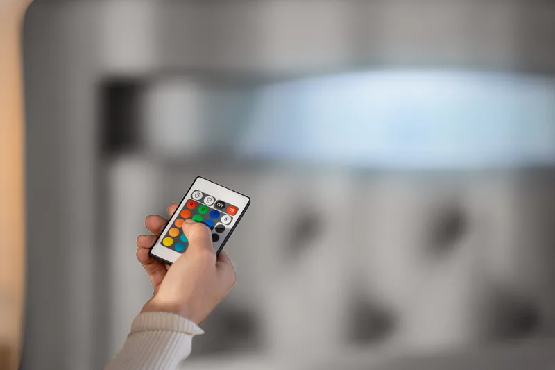 Oppbevaringsseng Alessia med LED-belysning 180x200 - Lysegrå - Møbler - Senger - Senger med oppbevaring