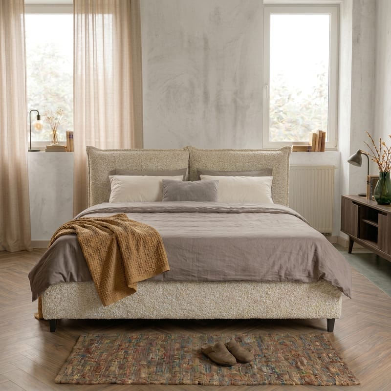 Sengeramme Rynorin 140x200 cm med løfteoppbevaring - beige - Møbler - Senger - Sengeramme & sengestamme