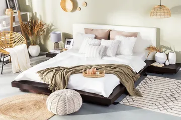 Dobbeltseng Zen 180 - Tre / Natur - Møbler - Senger - Sengeramme & sengestamme