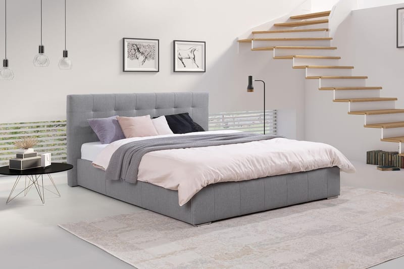 Fannie Rammeseng 216x158x105 cm - Møbler - Senger - Sengeramme & sengestamme