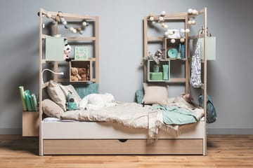 STIGE Kommode Tre / Natur - VOX - Møbler - Senger - Sengetilbehør - Oppbevaring til senger