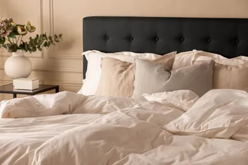 Dypheftet gavl Nayaka 180 - Svart - Møbler - Senger - Sengetilbehør - Sengegavl