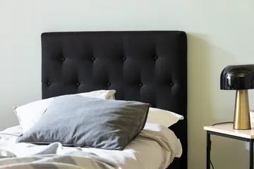 Ella Sengegavl med Knapper 90cm - Svart - Møbler - Senger - Sengetilbehør - Sengegavl