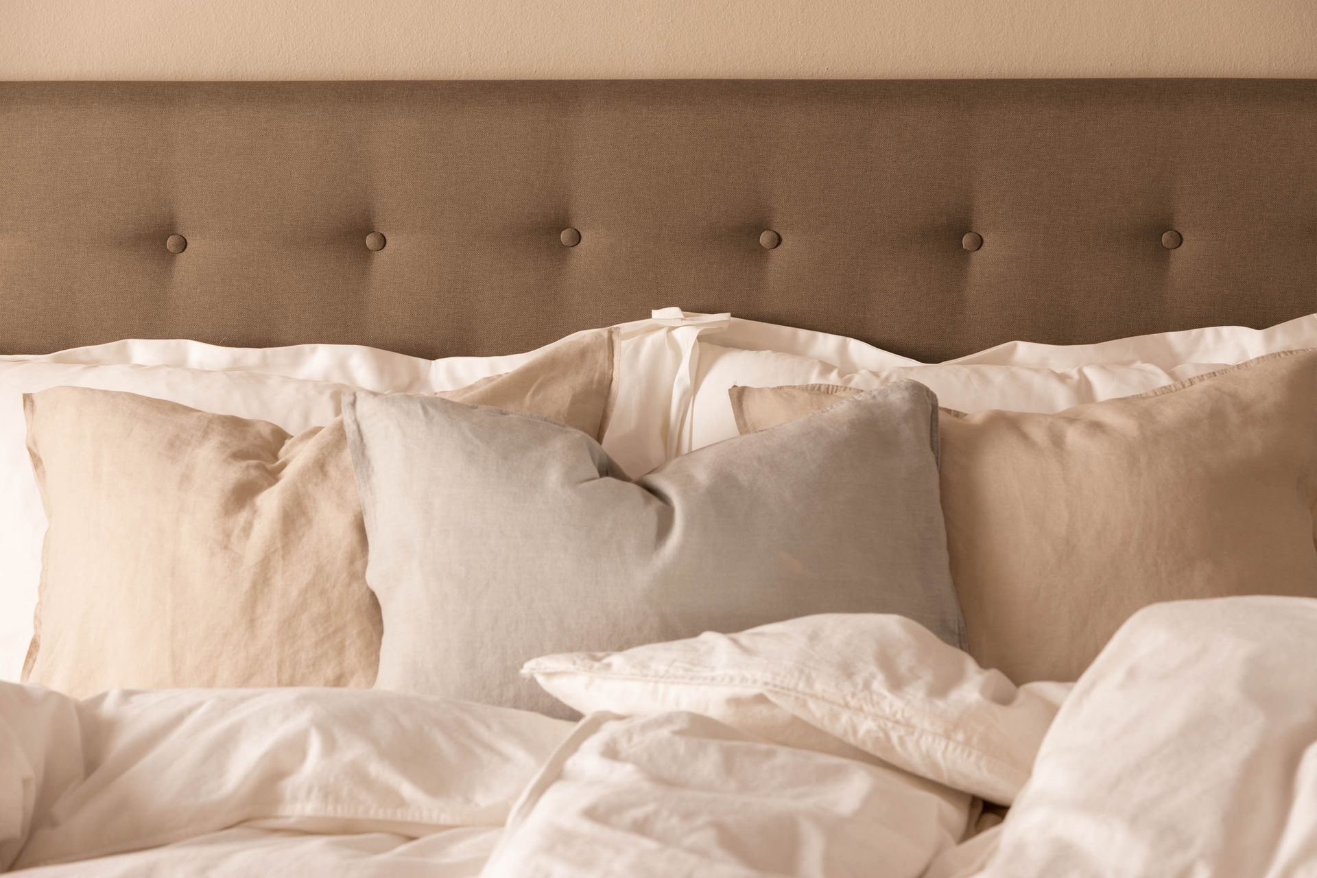 Glatt gavl Nayaka 180 - Brun - Møbler - Senger - Sengetilbehør - Sengegavl