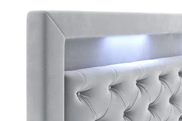 Hilton Velvet LED Gavl 200 - Lysegrå - Møbler - Senger - Sengetilbehør - Sengegavl