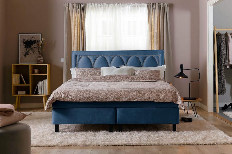 Leva Sengegavl 140 cm - Mørkblå/Fløyel - Møbler - Senger - Sengetilbehør - Sengegavl