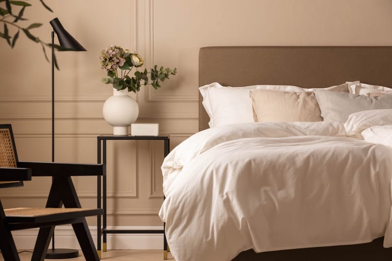 Scarlett Knappet gavl 90 - Brun - Møbler - Senger - Sengetilbehør - Sengegavl