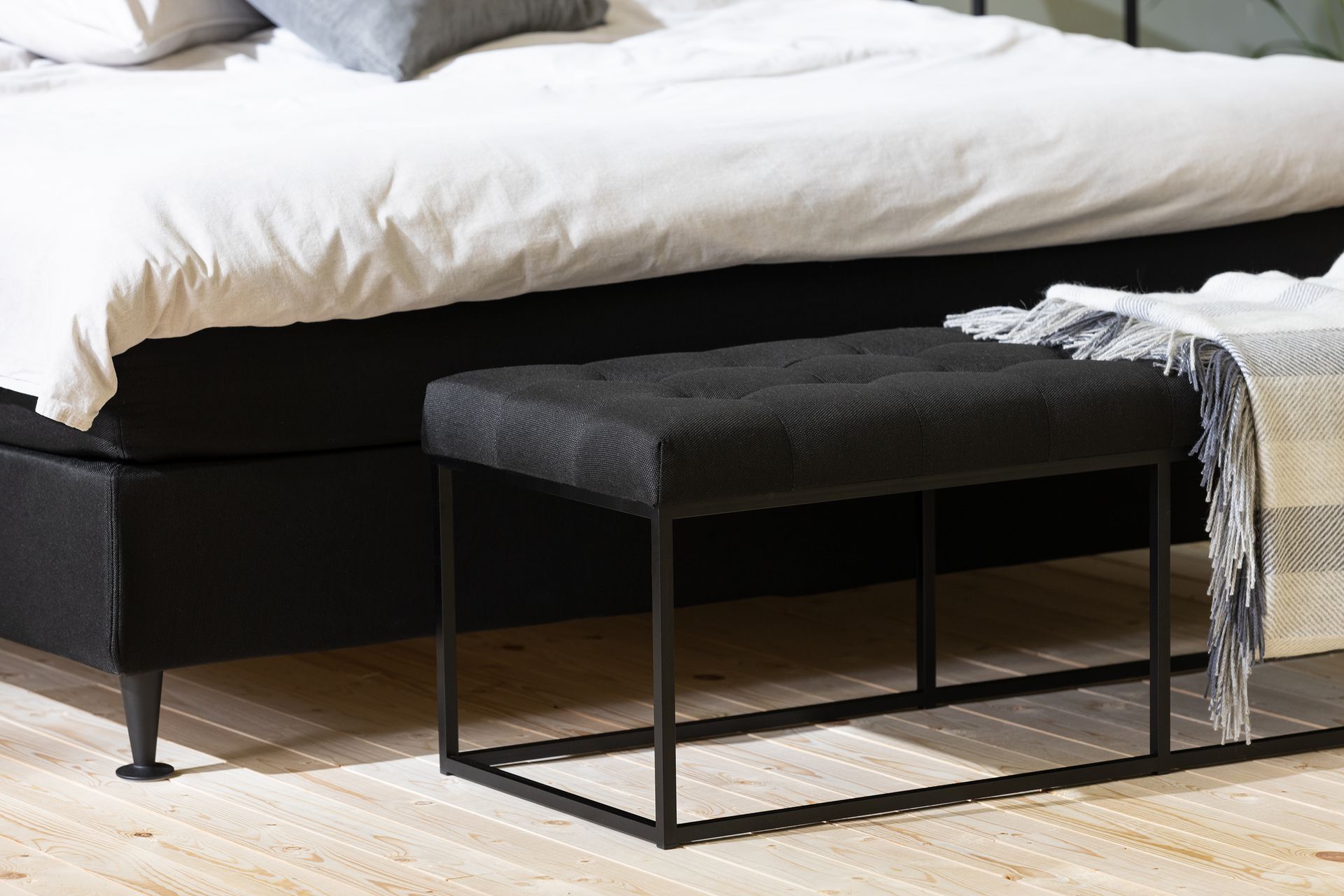 Sengegavl Rebeca Rutete 160 cm - Svart - Møbler - Senger - Sengetilbehør - Sengegavl