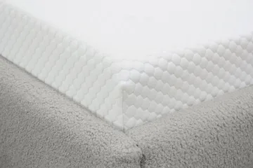 Teddy Komplett Sengpakke Sengeramme med Madrass 160x200 cm - Grå - Møbler - Senger - Dobbeltsenger