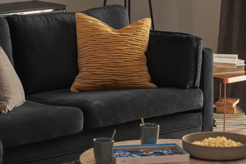 Bloom 3-seters Fløyelssofa - Svart - Møbler - Sofaer - 3 seter sofa