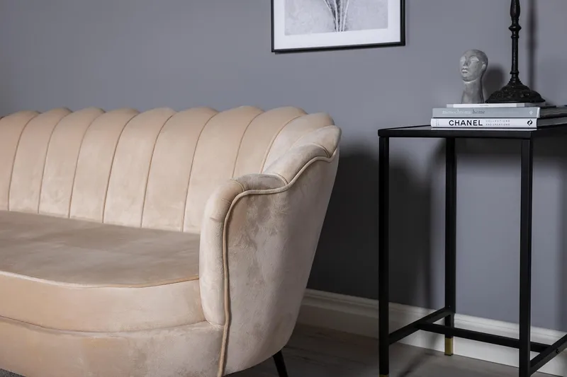 Calais 3-seter Snegleformet Fløyelssofa 181 cm - Beige - Møbler - Sofaer - 3 seter sofa