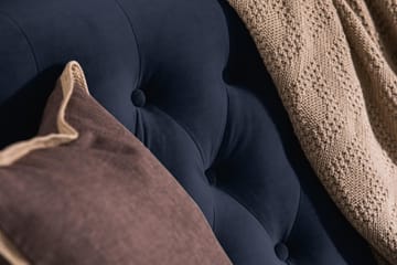 Howard Riviera 3-seters Fløyelssofa - Blå - Møbler - Sofaer - 3 seter sofa