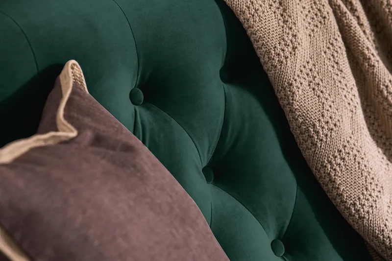 Howard Riviera 3-seters Fløyelssofa - Grønn - Møbler - Sofaer - 3 seter sofa