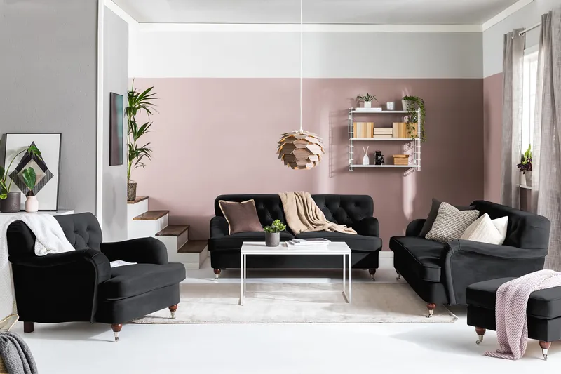 Howard Riviera 3-seters Fløyelssofa - Svart - Møbler - Sofaer - 3 seter sofa