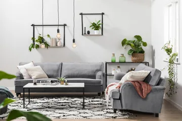 Howard-sofa uten divan og sjeselong Bloomington Howard Classic fløyelssofa 3,5-seter Vera 2, Grå velur - Møbler - Sofaer - 3 seter sofa