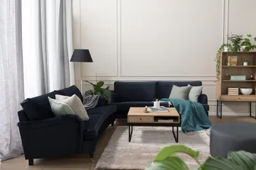 Howard-sofa uten divan og sjeselong Bloomington Howard Classic fløyelssofa 3,5-seter Vera 4, Blå fløyel - Møbler - Sofaer - 3 seter sofa