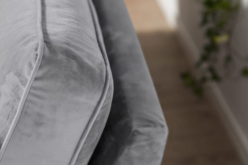 Howard-sofa uten divan og sjeselong Bloomington Howard Classic fløyelssofa 3-seter Vera 2, Grå velur - Møbler - Sofaer - 3 seter sofa