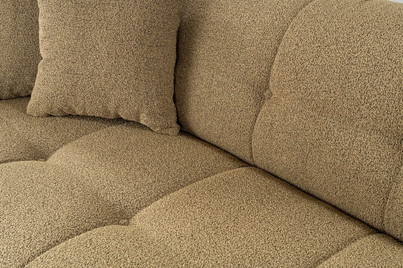 Octavian 3-seter Sofa med Knappet Design i Bouclé - Brun - Møbler - Sofaer - 3 seter sofa