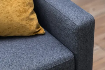 Peppe 3-seters Stoffsofa - Mørk grå - Møbler - Sofaer - 3 seter sofa