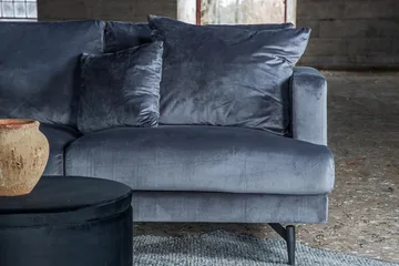 Sofia 3-seter Lav Sofa med Løse Puter i Fløyel - Grå - Møbler - Sofaer - 3 seter sofa