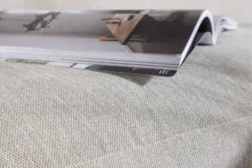 Vanlig sofa uten divan og sjeselong Venture Home Elio 3-seters sofa Lysegrå - Møbler - Sofaer - 3 seter sofa