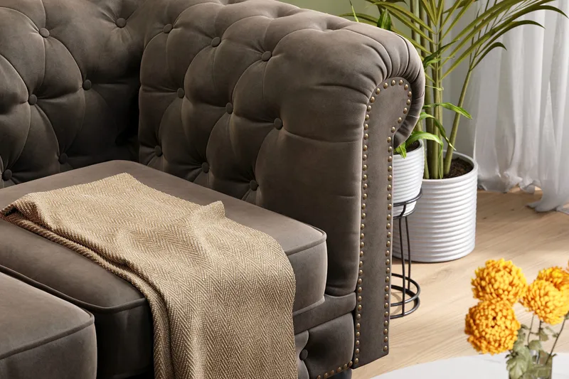 Chesterfield Deluxe 2-seters Sofa - Mørkegrå - Møbler - Sofaer - Fløyelssofaer