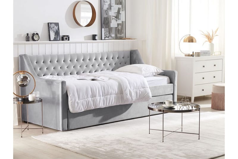 Dagseng 90 x 200 cm fløyel grå MONTARGIS - Grå - Møbler - Sofaer - Dagsenger - Dagseng dobbeltseng