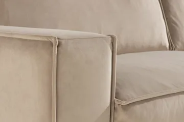 Cloudia Fløyelssofa 4-seters - Beige - Møbler - Sofaer - Fløyelssofaer