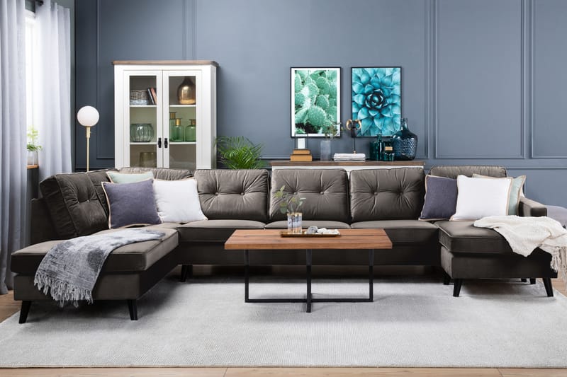 Monroe 6-seters Venstrevendt U-formet Large Sofa med Divan og Sjeselong i Fløyel - Brun - Møbler - Sofaer - Fløyelssofaer