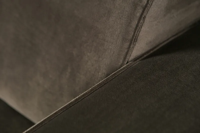 Statement 4-seters Fløyelssofa - Grønn - Møbler - Sofaer - Fløyelssofaer