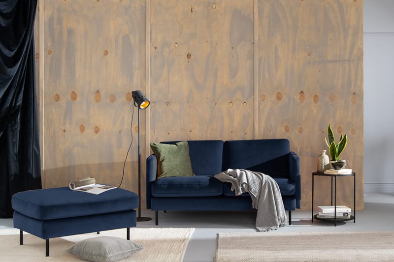 Teodin Fløyelssofa 2-seters - Blå - Møbler - Sofaer - Fløyelssofaer