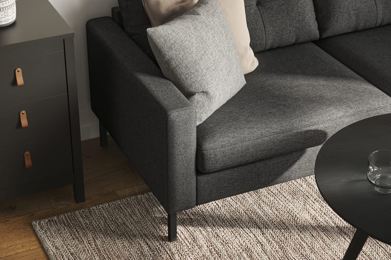 Frillestad 5-seters Høyrevendt L-formet Hjørnesofa i Stoff - Mørk grå - Møbler - Sofaer - Hjørnesofaer