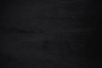 Andrew 2-seters Fløyelssofa - Svart - Møbler - Sofaer - Howard-sofaer